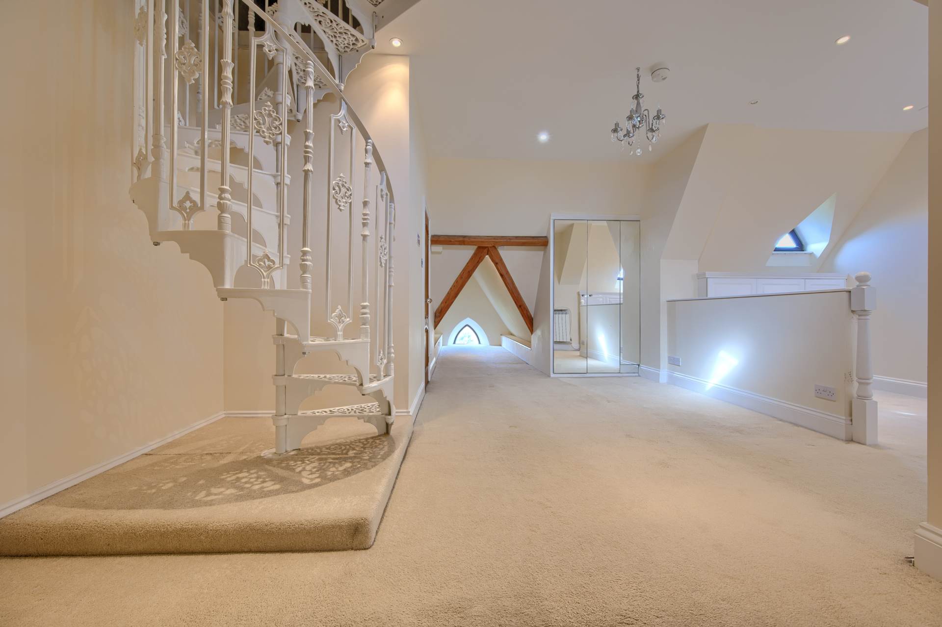 2 Les Grandes Maisons, Morley, Fort Road photo 18