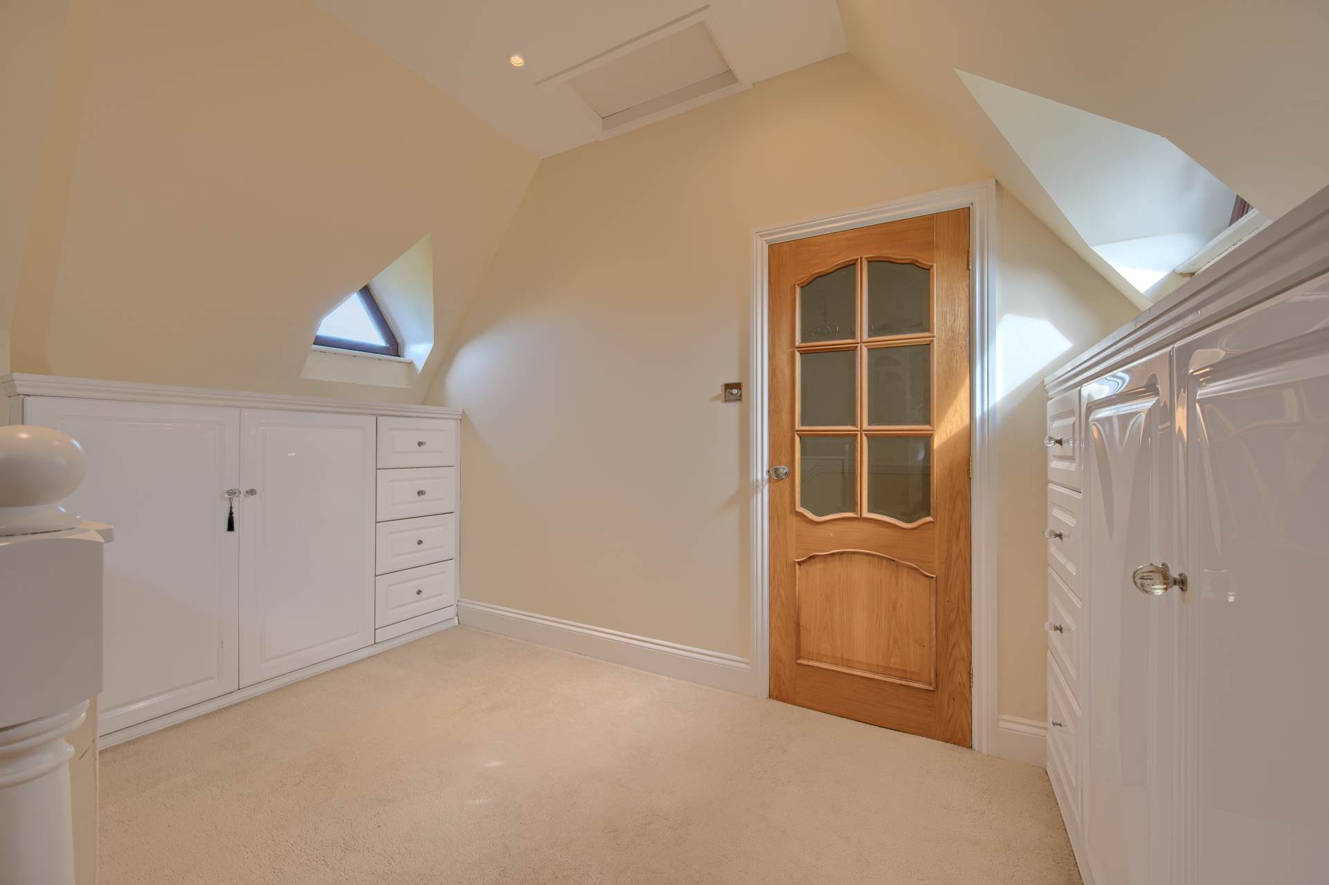 2 Les Grandes Maisons, Morley, Fort Road photo 22