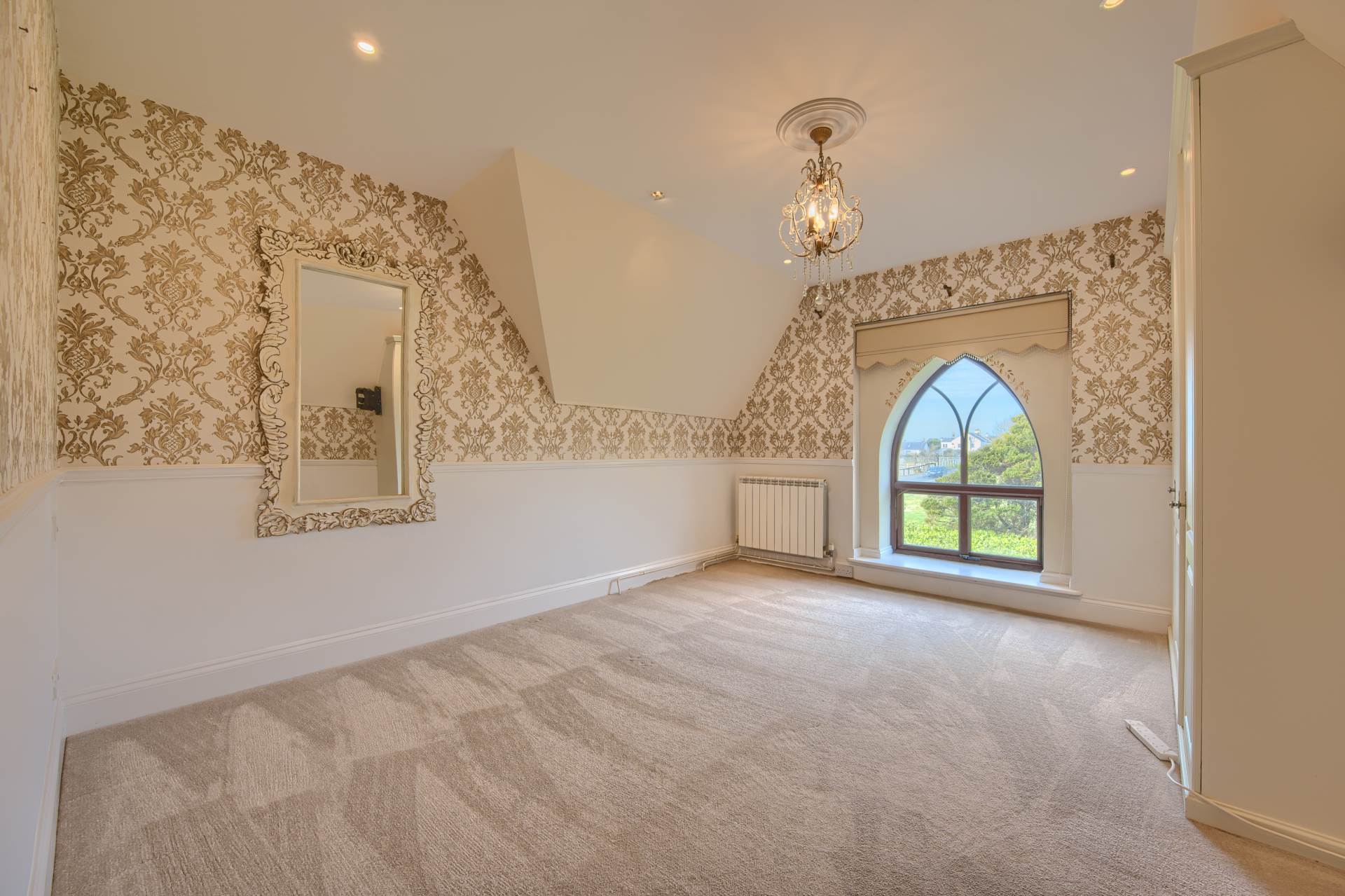 2 Les Grandes Maisons, Morley, Fort Road photo 14
