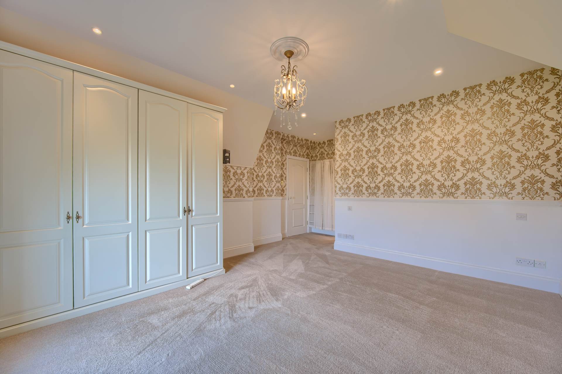 2 Les Grandes Maisons, Morley, Fort Road photo 15