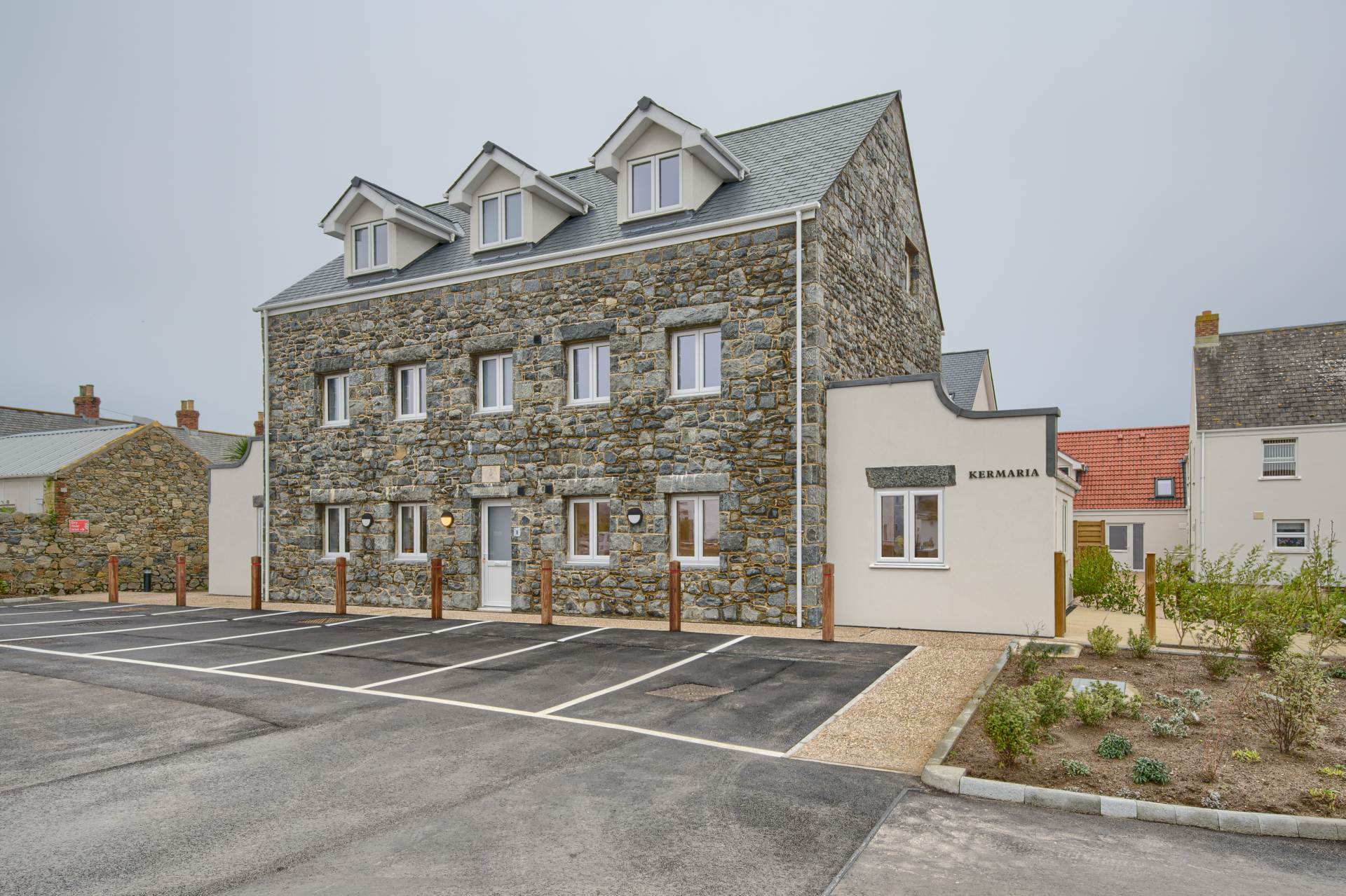 23 Ker Maria Apartments, Route Carre
