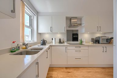 Apt 8, Braye Gardens, Rue Du Tertre, Vale photo 4