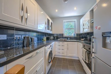 Flat 2 Les Ormes, Roland Road, St Sampson photo 3