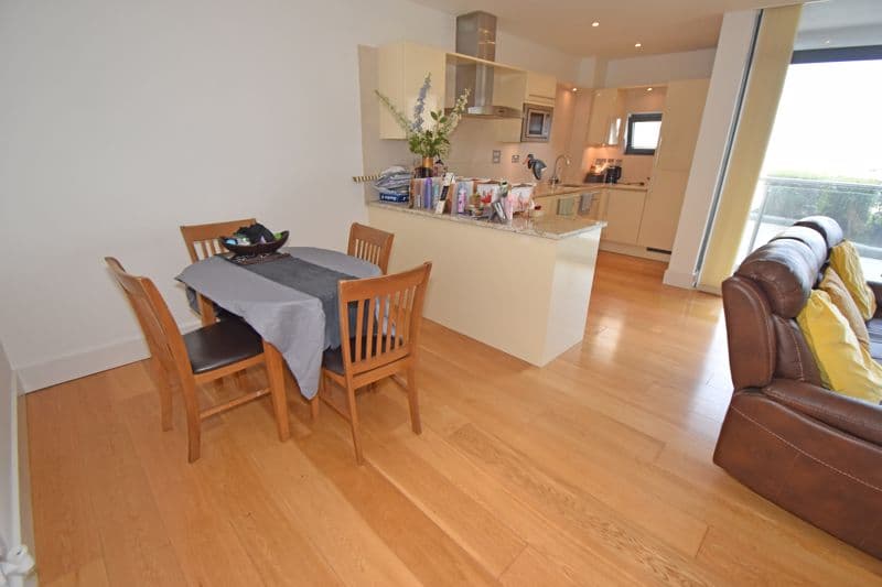Apartment 22 Vue Du Godfrey, Rue de Vega, Elizabeth Avenue, St Peter Port photo 7