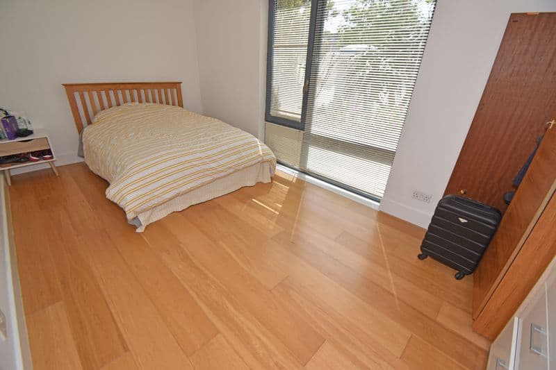 Apartment 22 Vue Du Godfrey, Rue de Vega, Elizabeth Avenue, St Peter Port photo 8