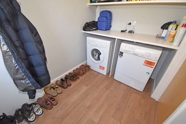 Flat 1, Maison De Launay, Houmet Lane, Vale, Guernsey photo 3
