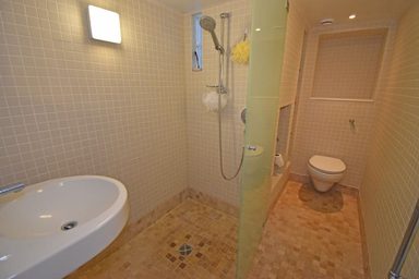 10, Candie Apartments, Candie Road, St Peter Port photo 6