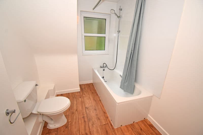 6 Millmount, La Charroterie, St Peter Port photo 11