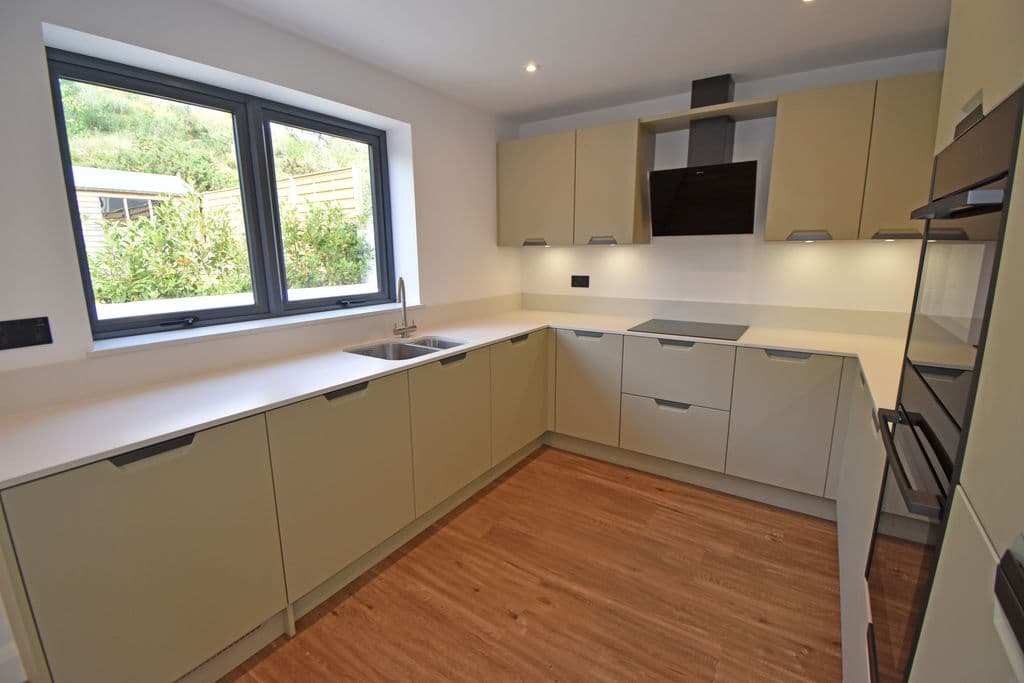 6, Le Camp Dollent, Tetre Lane, Vale photo 3