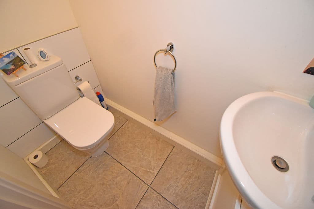 Holly House, Upper St Jacques, St Peter Port photo 2