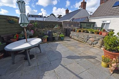 8 Paris Street, St Peter Port photo 25