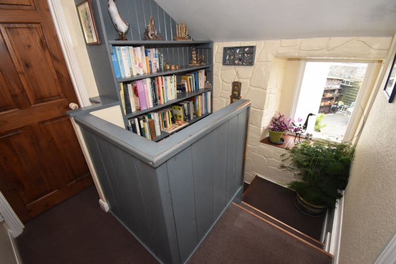 8 Paris Street, St Peter Port photo 17