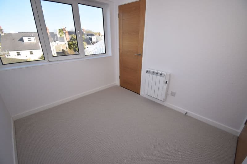 Flat 4, Mont Clare, Sohier Road, Vale photo 9