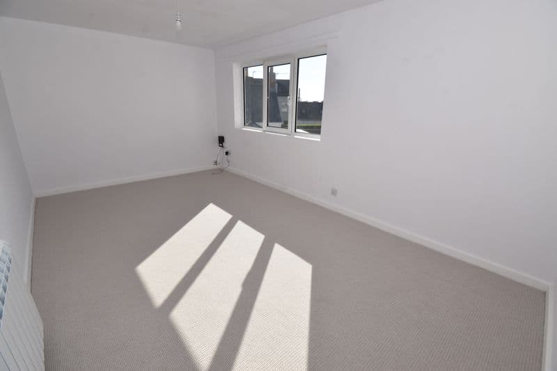 Flat 4, Mont Clare, Sohier Road, Vale photo 6