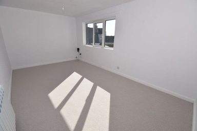 Flat 4, Mont Clare, Sohier Road, Vale photo 6