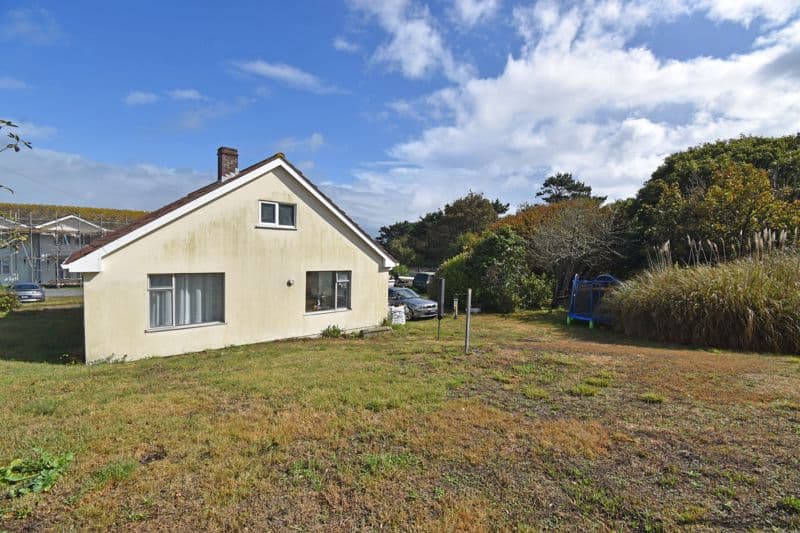 Casitas, La Rue Du Hamel, Castel photo 17