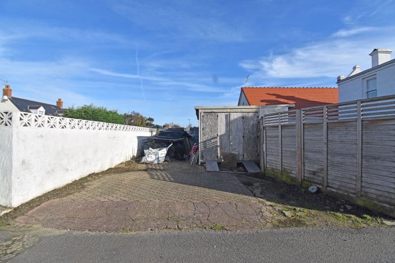 Villa Rouge, Les Petites Capelles Road, St Sampson photo 26