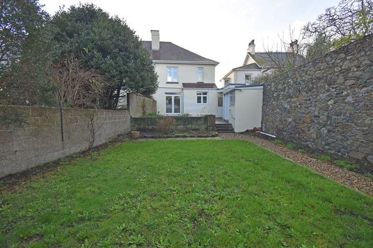 Lynmar, Les Bas Courtils, St Sampson photo 1