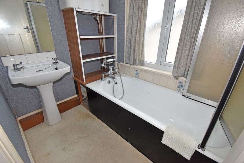 Glenmore, La Neuve Rue, Castel photo 20