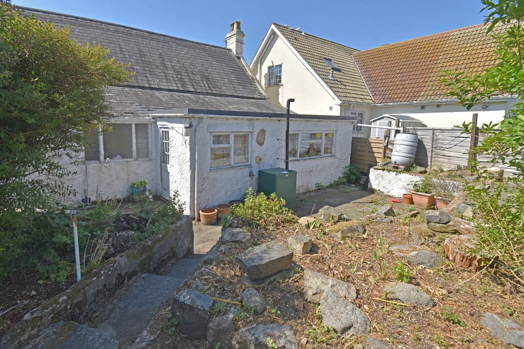 Miromar, Les Effards Road, St Sampson photo 21