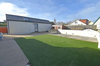 Avalon, Rue Des Francais, Castel photo 21