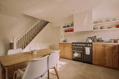 2 Southwood, Le Bourg, Forest photo 2