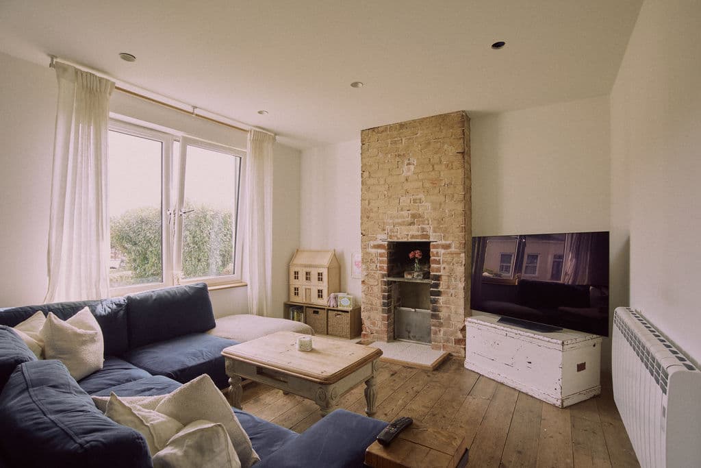 2 Southwood, Le Bourg, Forest photo 1