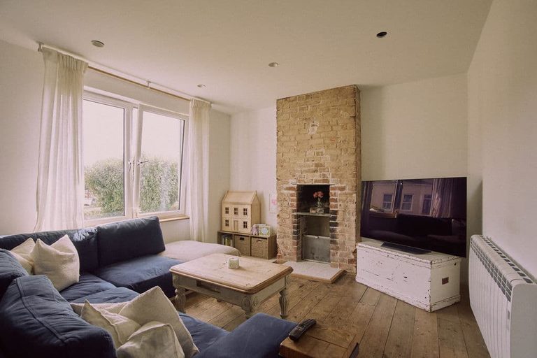 2 Southwood, Le Bourg, Forest photo 1
