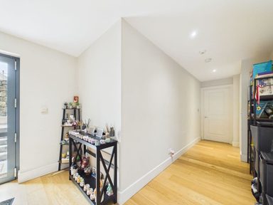 Apartment 13, Vue De Vermerette, Vega Apartments, Elizabeth Avenue, St Peter Port photo 3