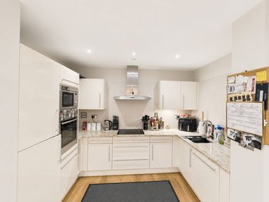 Apartment 13, Vue De Vermerette, Vega Apartments, Elizabeth Avenue, St Peter Port photo 6