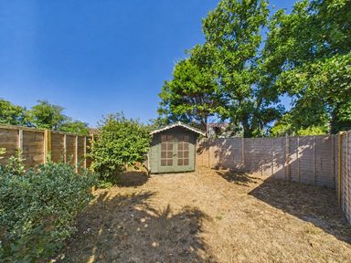 Faonds-Bas, La Grande Maison Road, Vale photo 14