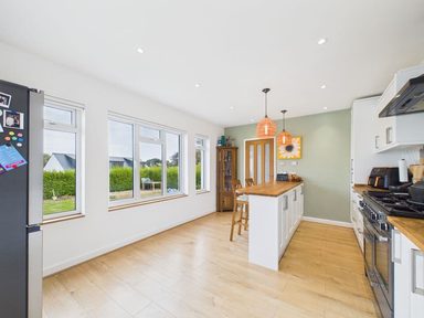 Azura, Grand Fort Road, St Sampson photo 5