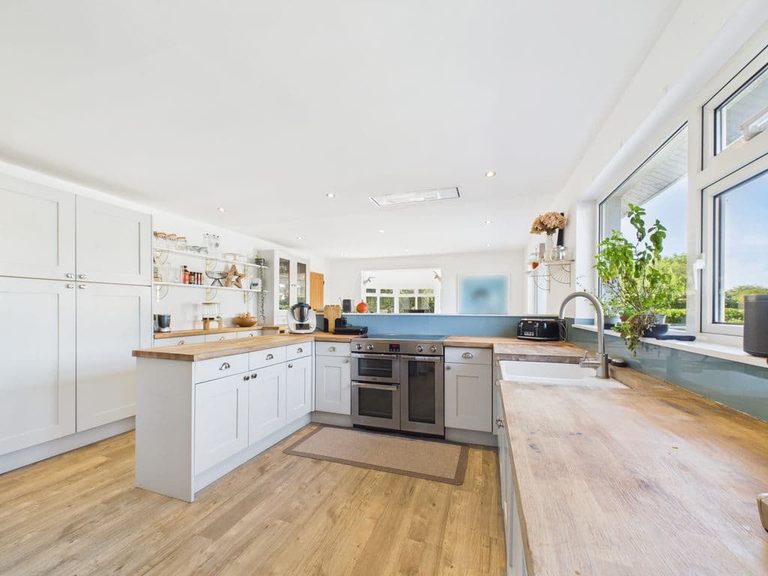 Clifton Cottage, Les Grands Marais, Vale - photo 3 of 18