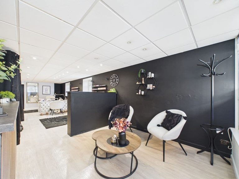 The Flat & Retail Unit, Suvide House, Nocq Road, St Sampson - photo 5 of 14