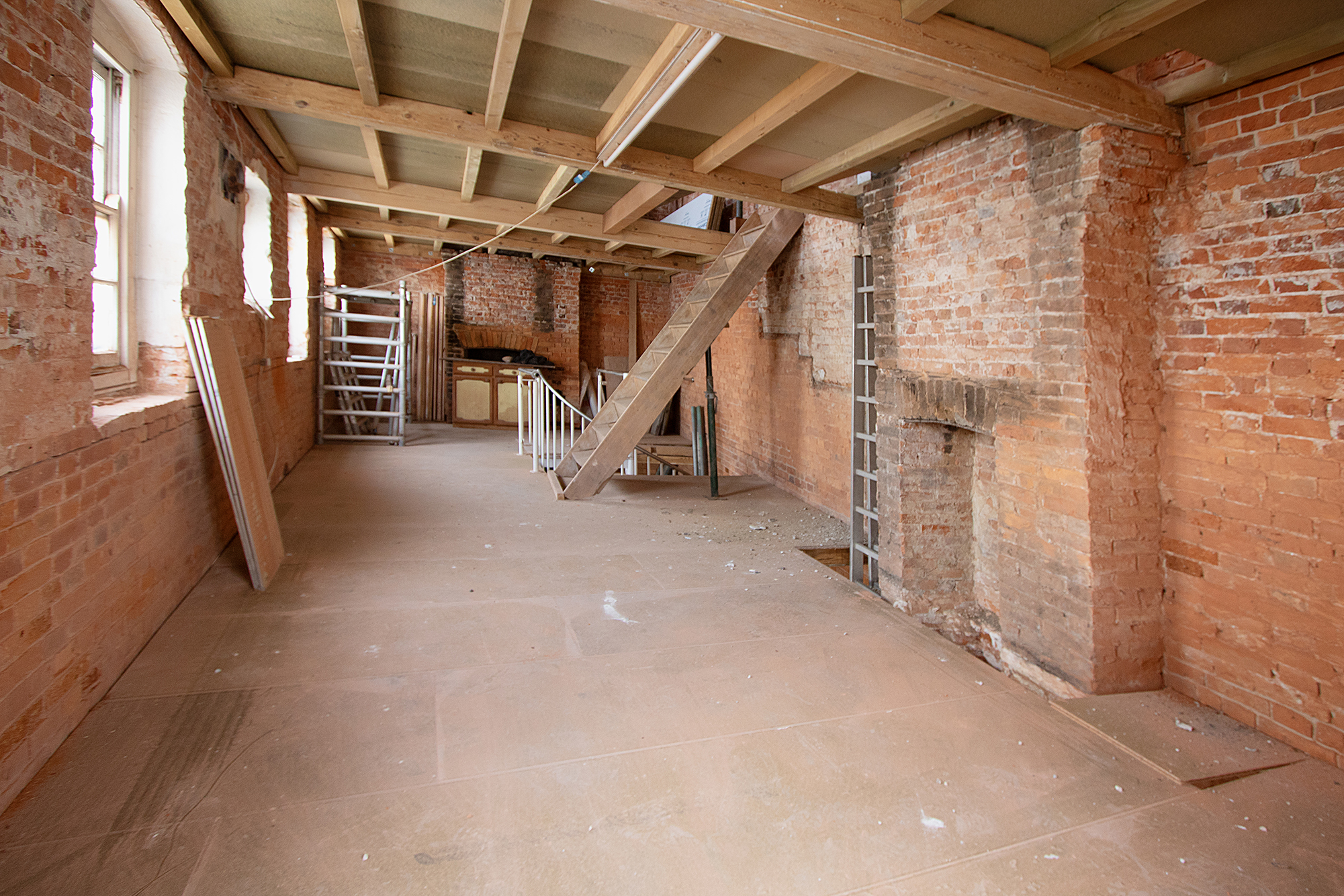 4 Mansell Court photo 4