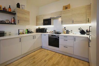 Apartment 4, Ebenezer Church photo 2