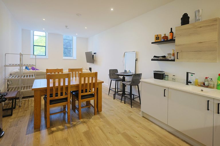 Apartment 4, Ebenezer Church