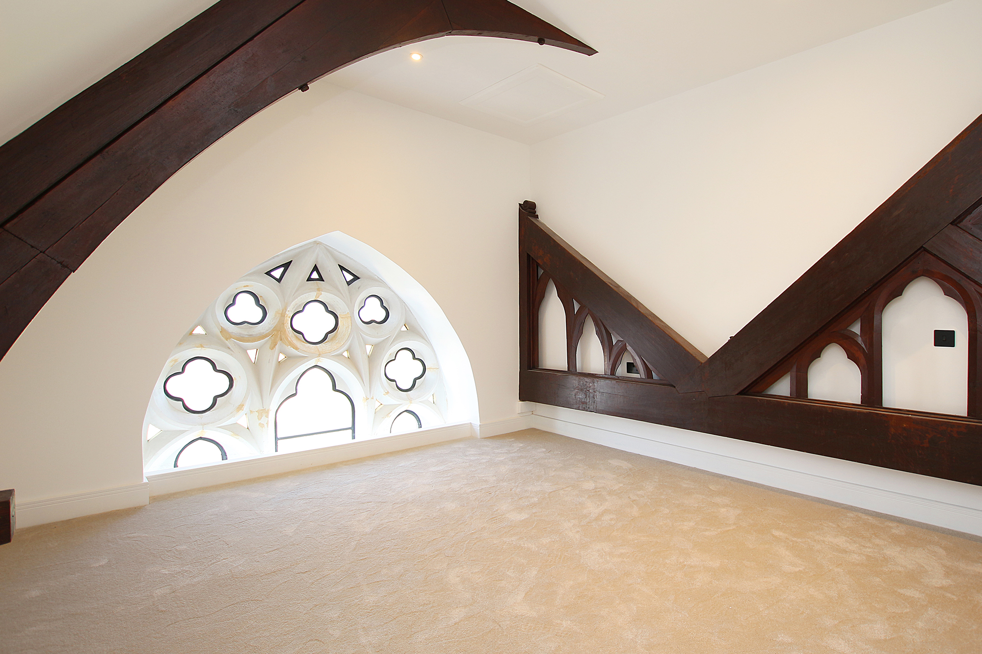Apartment 15, Ebenezer Church photo 5