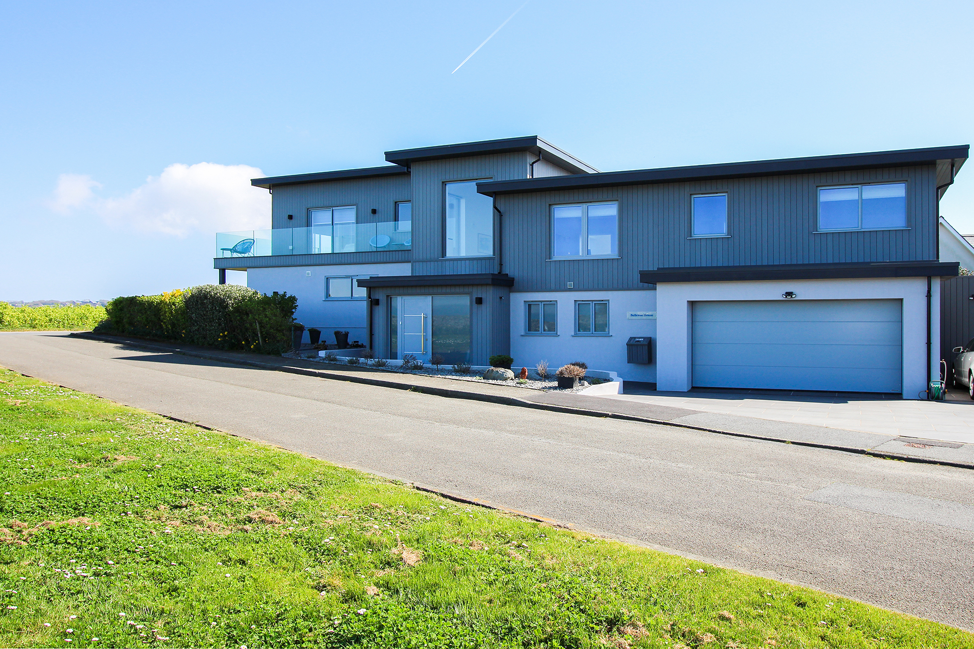 Bellevue House photo 3