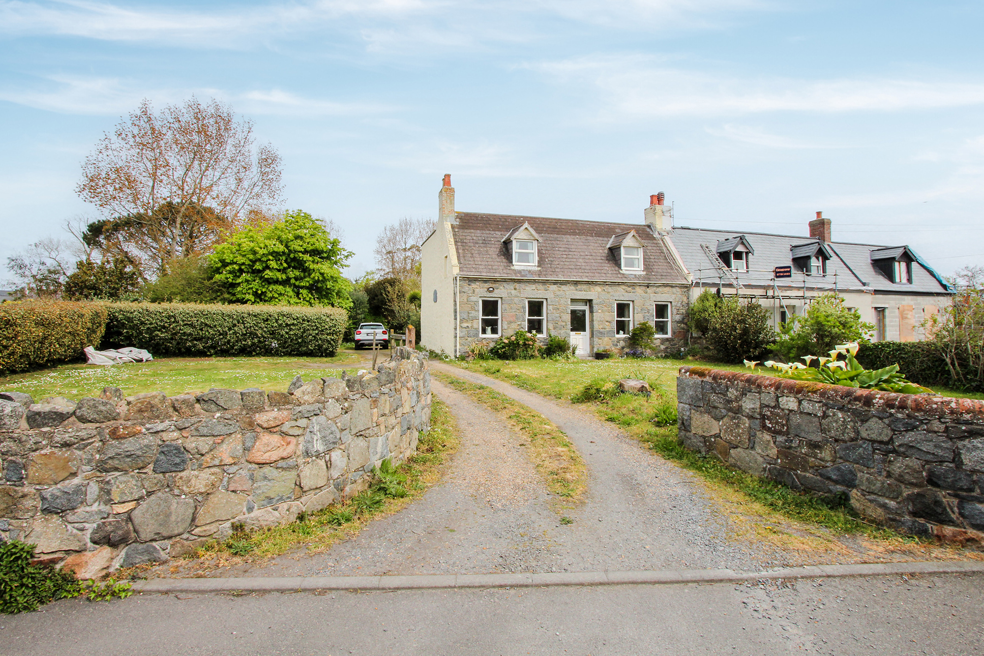 Folie Cottage