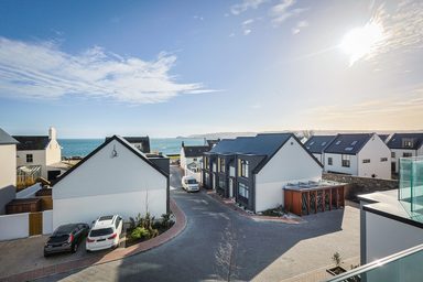 Unit 6, Allanson Court photo 4