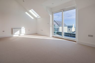 Unit 6, Allanson Court photo 3