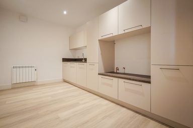 Unit 6, Allanson Court photo 6
