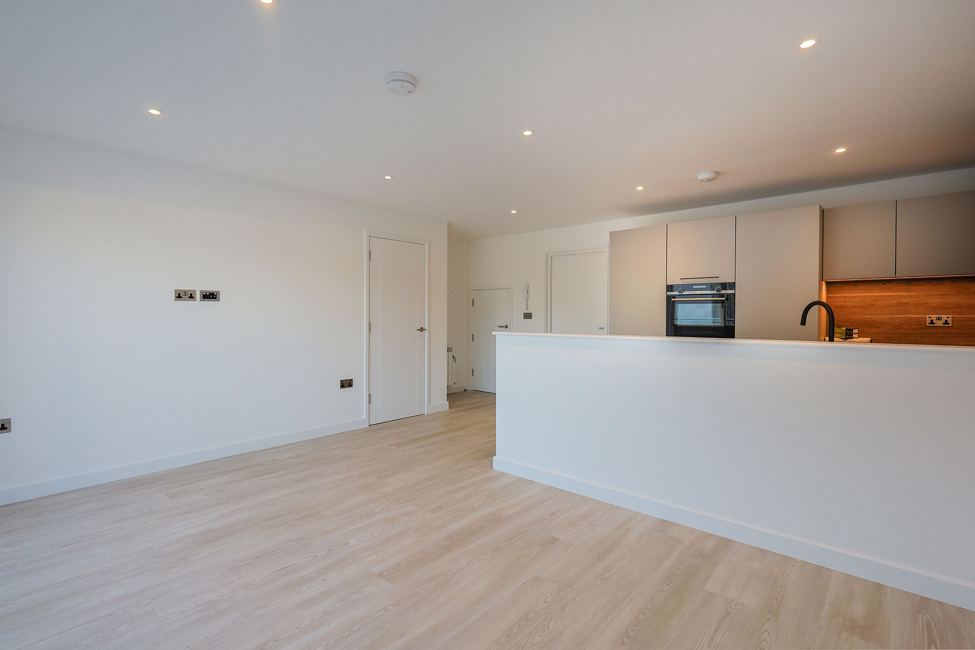 Ground Floor Apartment photo 2