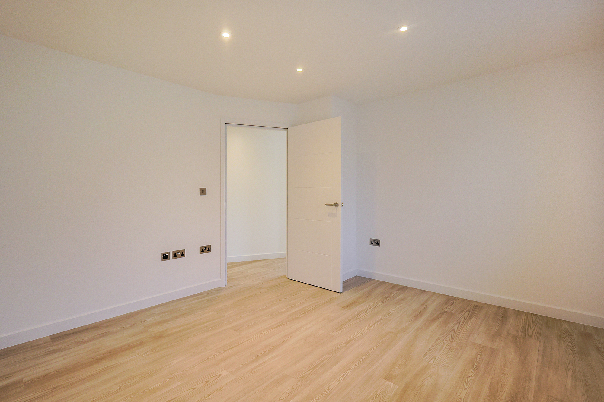 Ground Floor Apartment photo 4