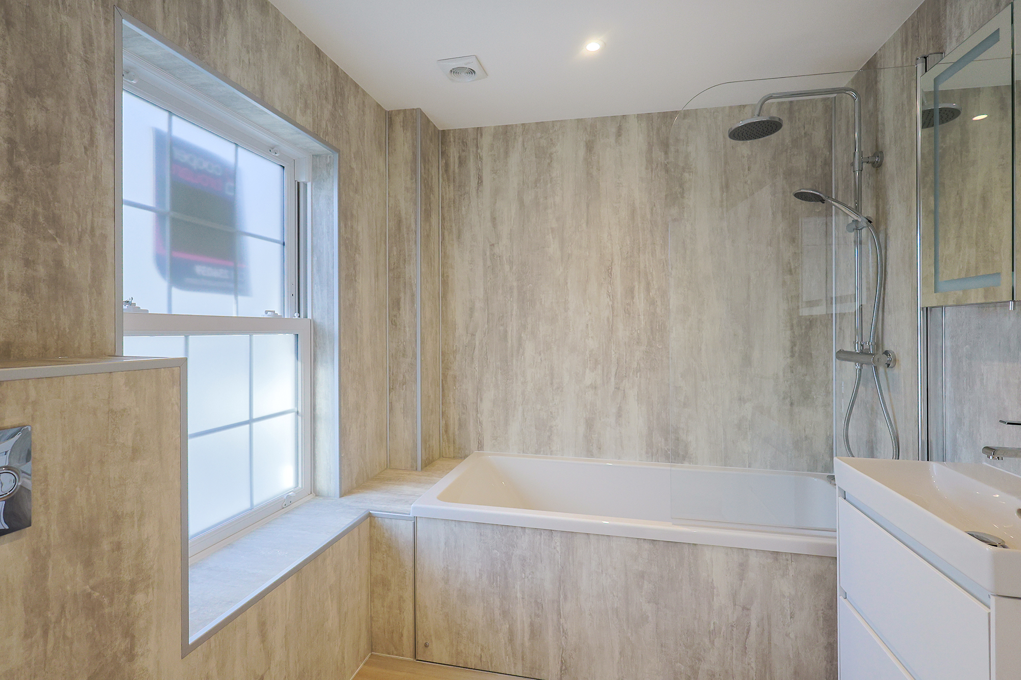 Ground Floor Apartment photo 6