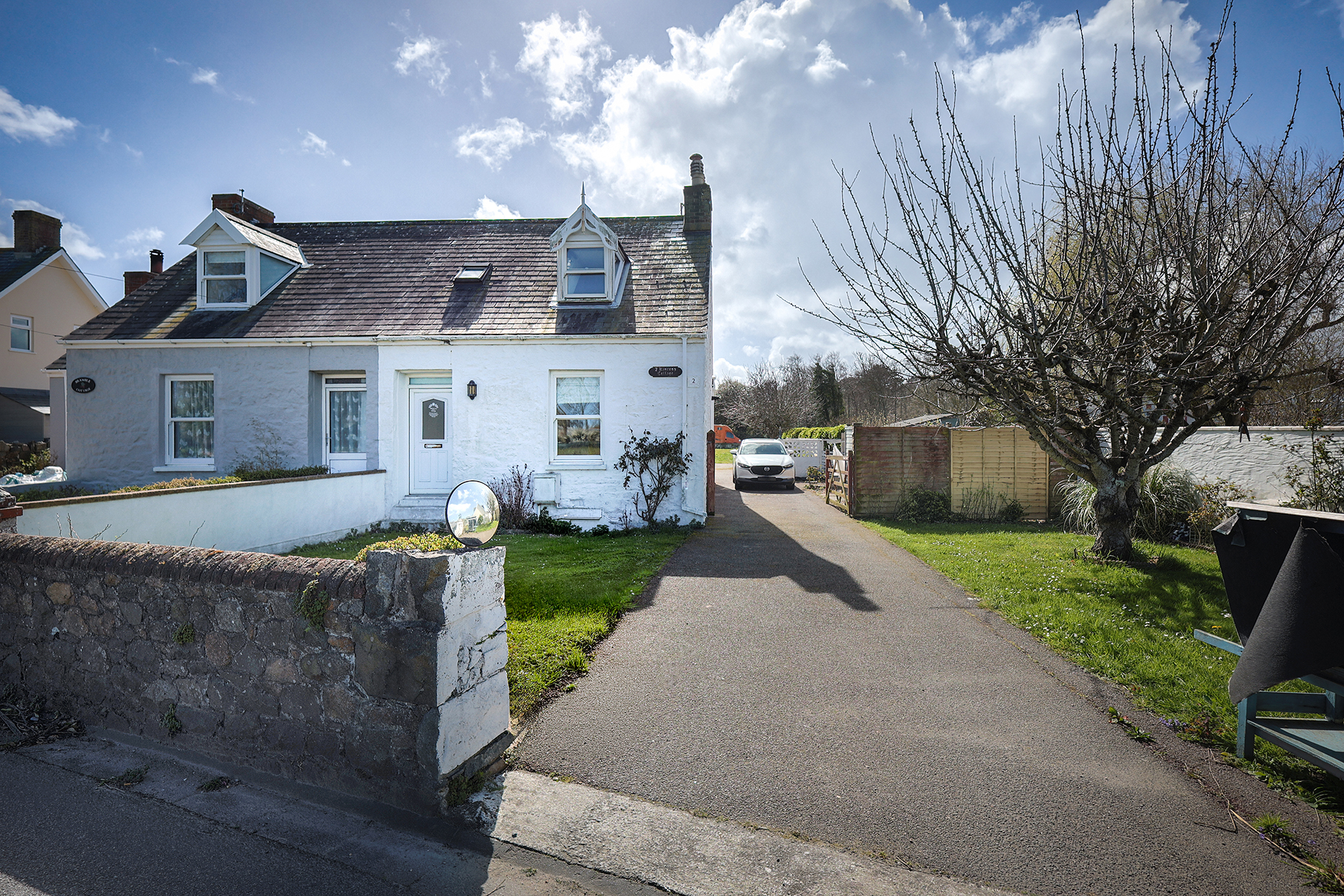 2 Kinross Cottages