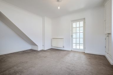2 Kinross Cottages photo 15