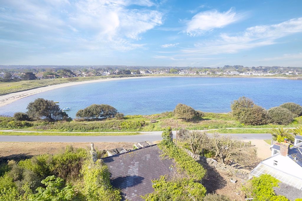 Leafy Cove photo 2