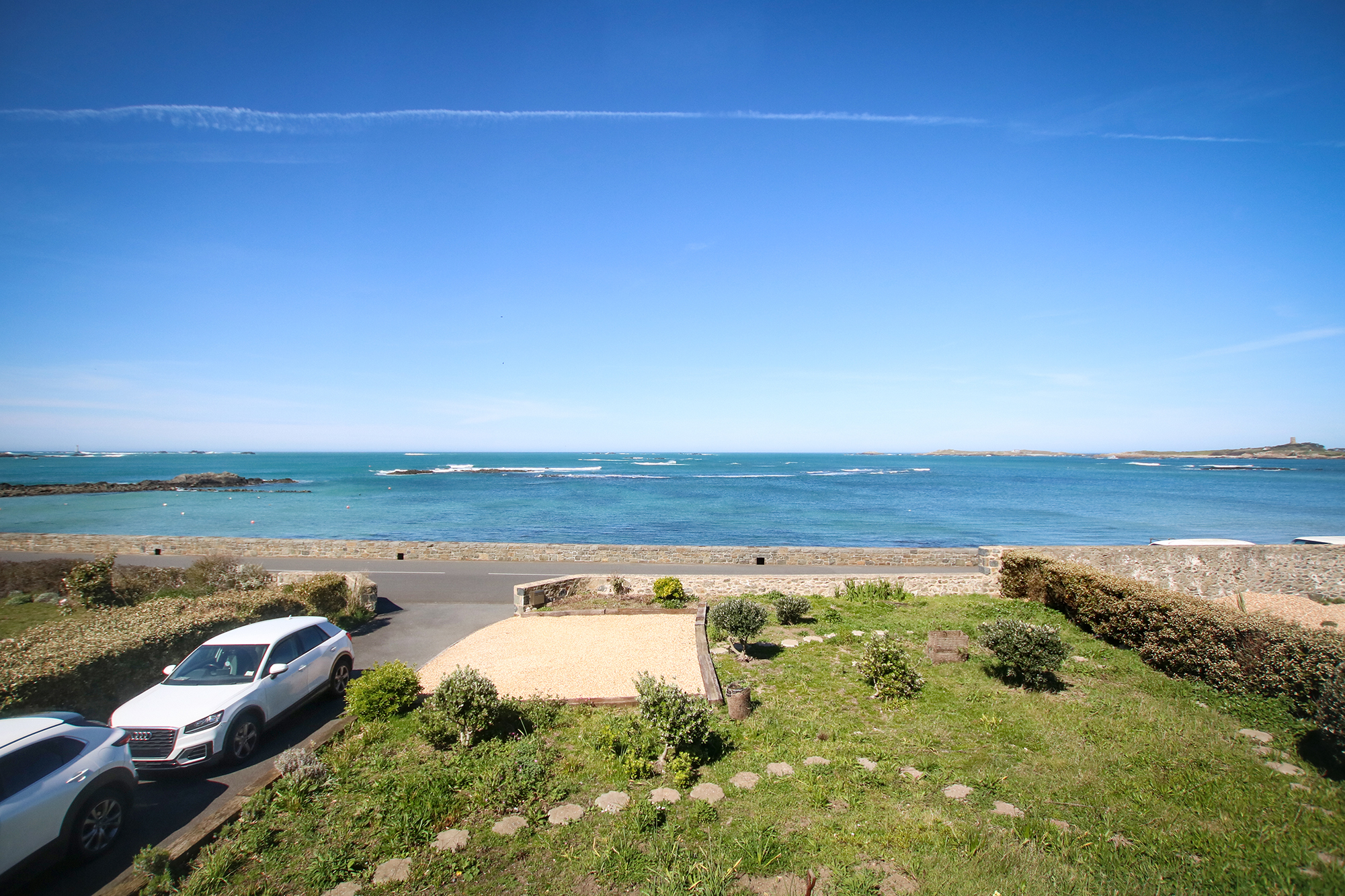 Le Rocquaine photo 4